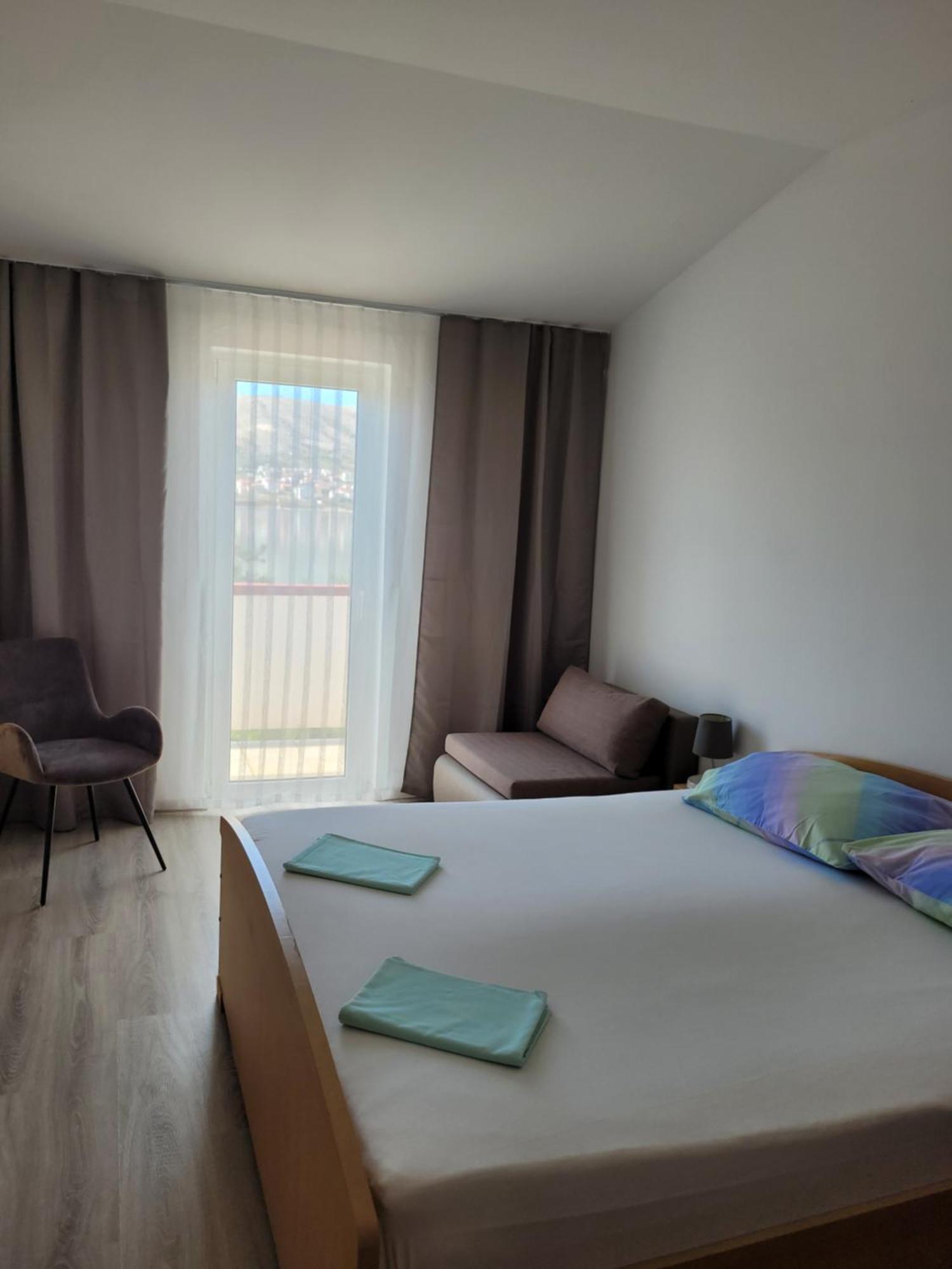 Apartmani Tonci Pag Pag Town Room photo